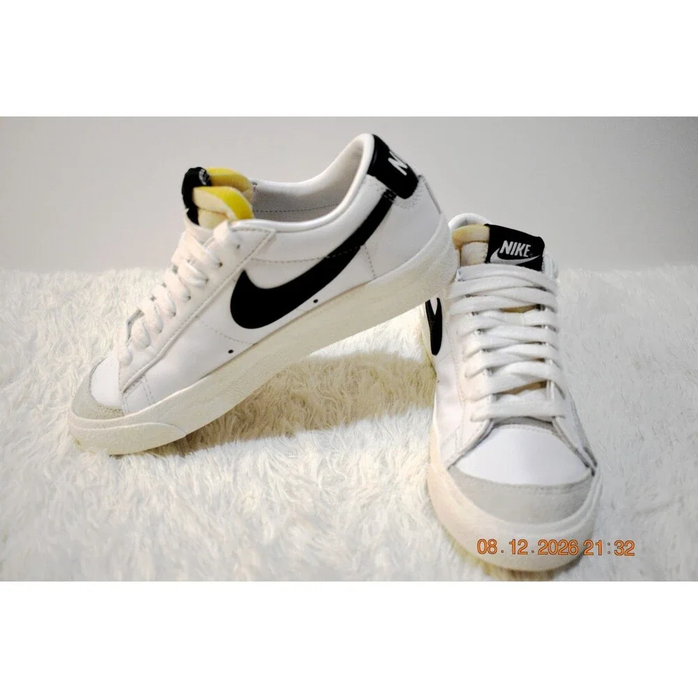 Nike Blazer Low ’77 Vintage – White Black Suede – Women’s Size 5.5